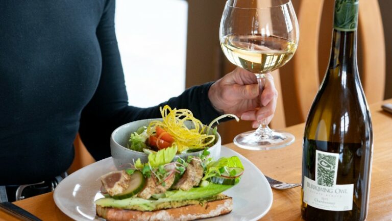 Sonora Room BC 03521 825x375 768x433